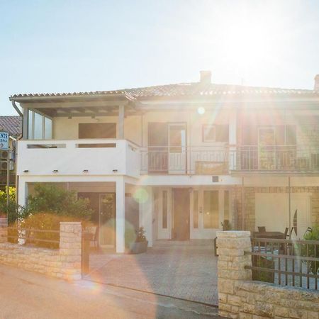 Apartments Jasna 1 Novigrad Istria Eksteriør billede