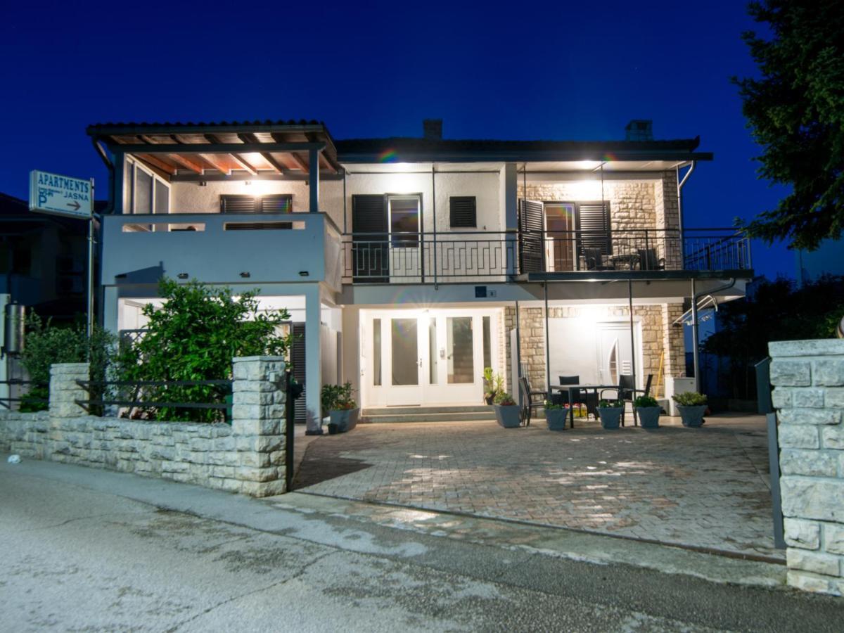 Apartments Jasna 1 Novigrad Istria Eksteriør billede